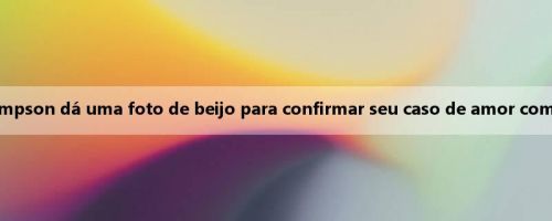 Clay Thompson dá uma foto de beijo para confirmar seu caso de amor com a rapper Clay Thompson dá uma foto de beijo para confirmar seu caso de amor com a rapper